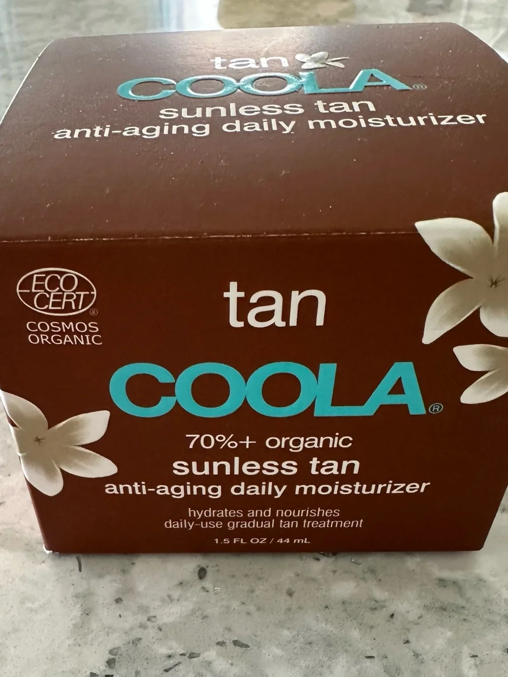 COOLA Brown Jar Sunless Tan Anti-Aging Daily Moisturizer - Picture 2 of 9